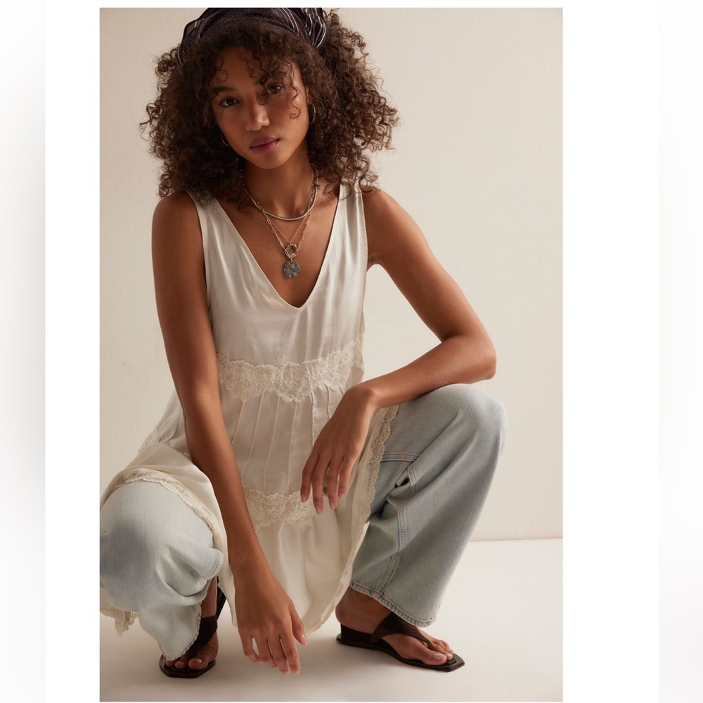Free People Into the Groove mini slip - Picture 3 of 4